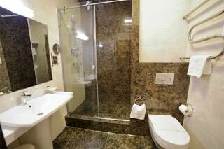 Гостиница Матисов домик Санкт-Петербург Комфорт двухместный с 1 кроватью или 2 отдельными кроватями (с кондиционером)-11