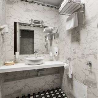 Гостиница Матисов домик Санкт-Петербург Улучшенный трёхместный номер-3